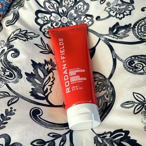 Rodan + Fields Moisture+ conditioning mask